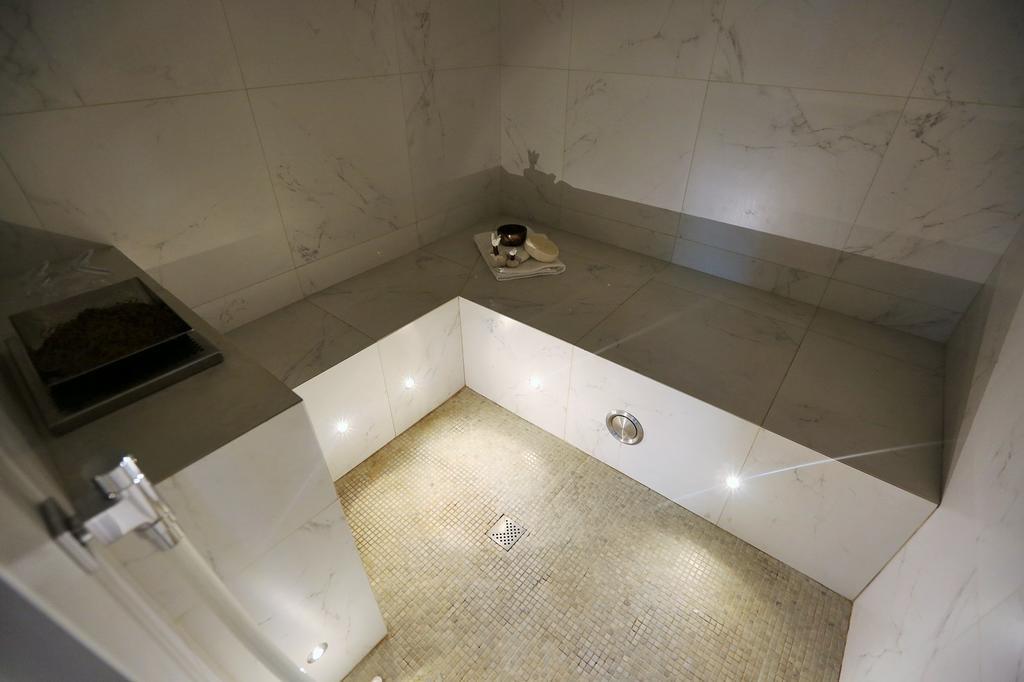 Authentic Wellnesshoeve Hansbeke Extérieur photo