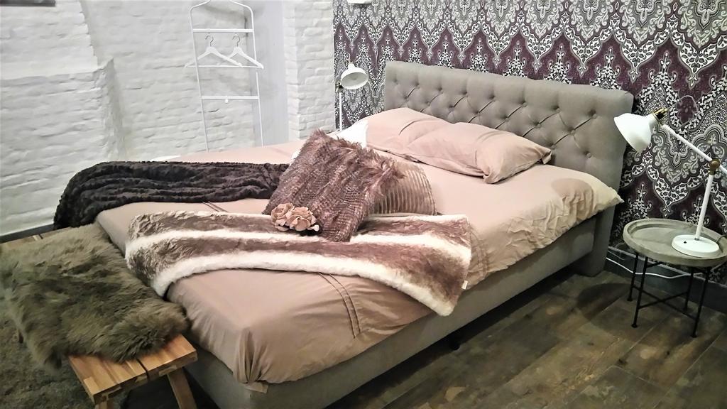 Authentic Wellnesshoeve Hansbeke Extérieur photo